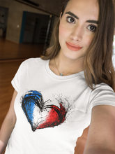 Charger l&#39;image dans la galerie, T-shirt &quot;cœur bleu blanc rouge&quot;
