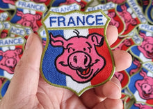 Charger l&#39;image dans la galerie, Ecusson &quot;France cochon&quot;

